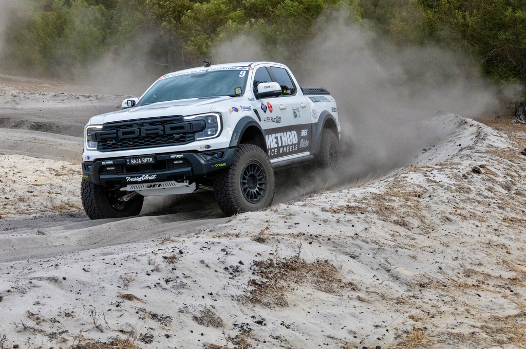 Next-Gen Raptor Rock Sliders bash plate